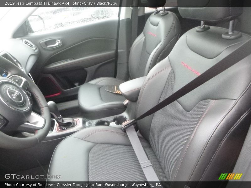 Front Seat of 2019 Compass Trailhawk 4x4