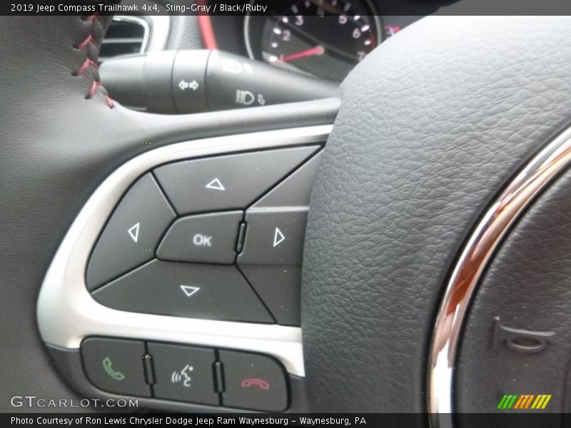  2019 Compass Trailhawk 4x4 Steering Wheel