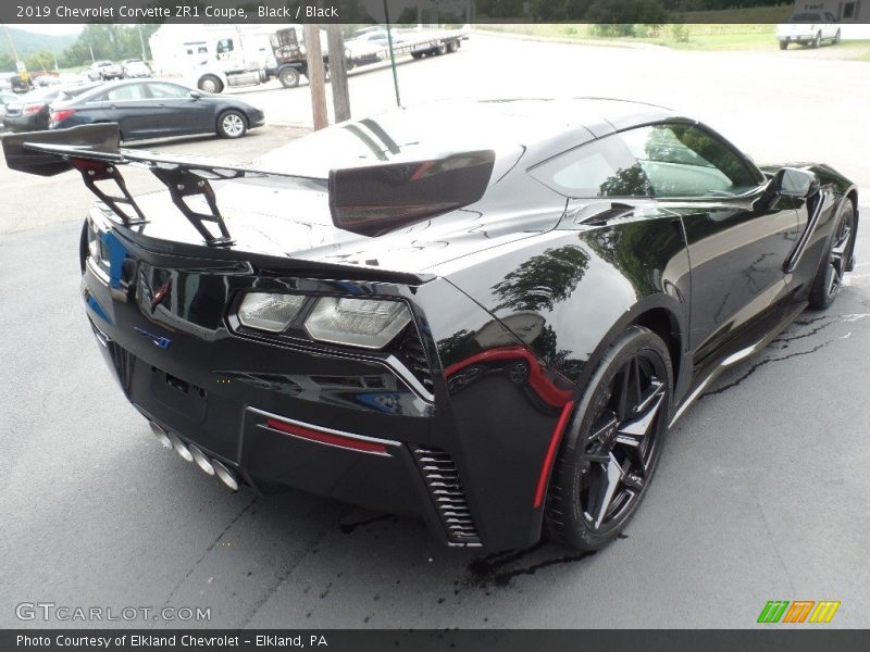 Black / Black 2019 Chevrolet Corvette ZR1 Coupe