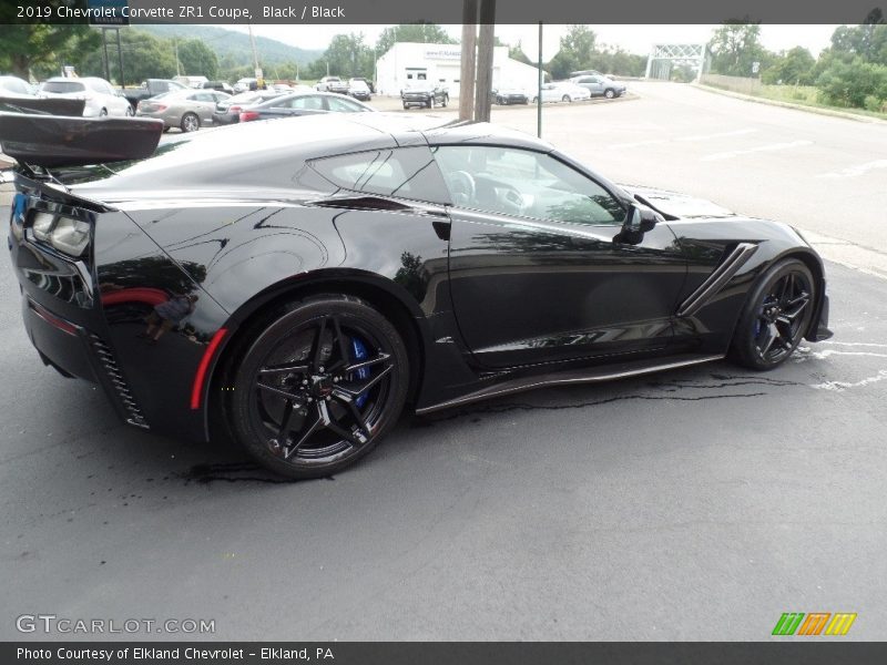 Black / Black 2019 Chevrolet Corvette ZR1 Coupe