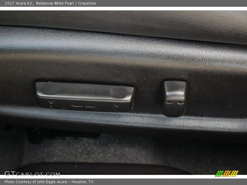 Bellanova White Pearl / Graystone 2017 Acura ILX