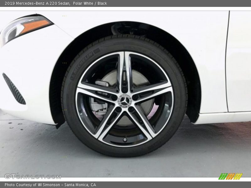 Polar White / Black 2019 Mercedes-Benz A 220 Sedan