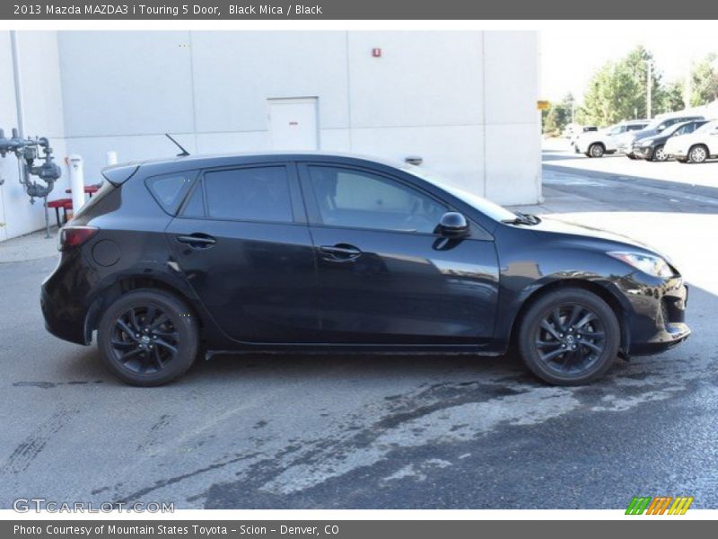 Black Mica / Black 2013 Mazda MAZDA3 i Touring 5 Door