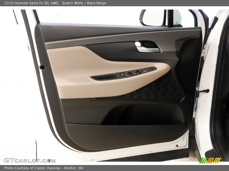 Quartz White / Black/Beige 2019 Hyundai Santa Fe SEL AWD