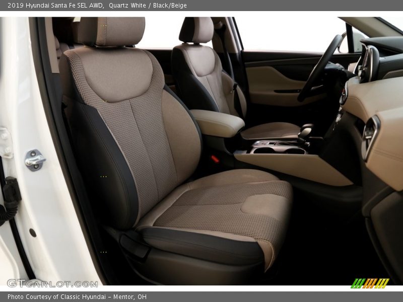 Quartz White / Black/Beige 2019 Hyundai Santa Fe SEL AWD