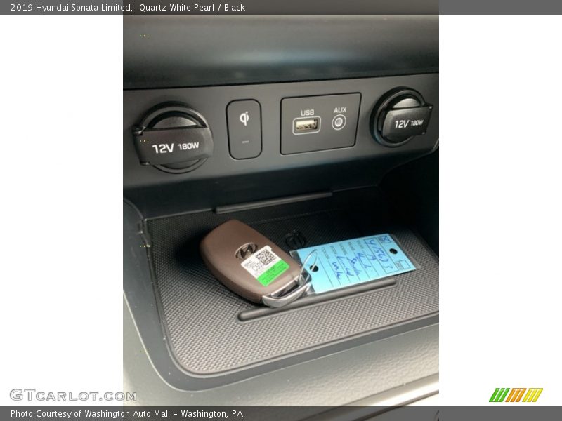 Quartz White Pearl / Black 2019 Hyundai Sonata Limited