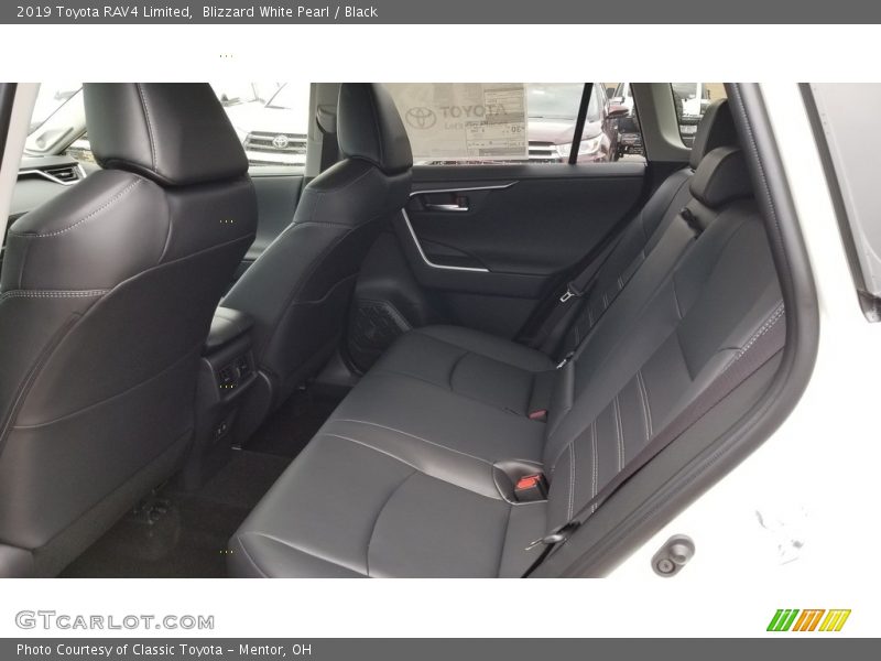 Blizzard White Pearl / Black 2019 Toyota RAV4 Limited