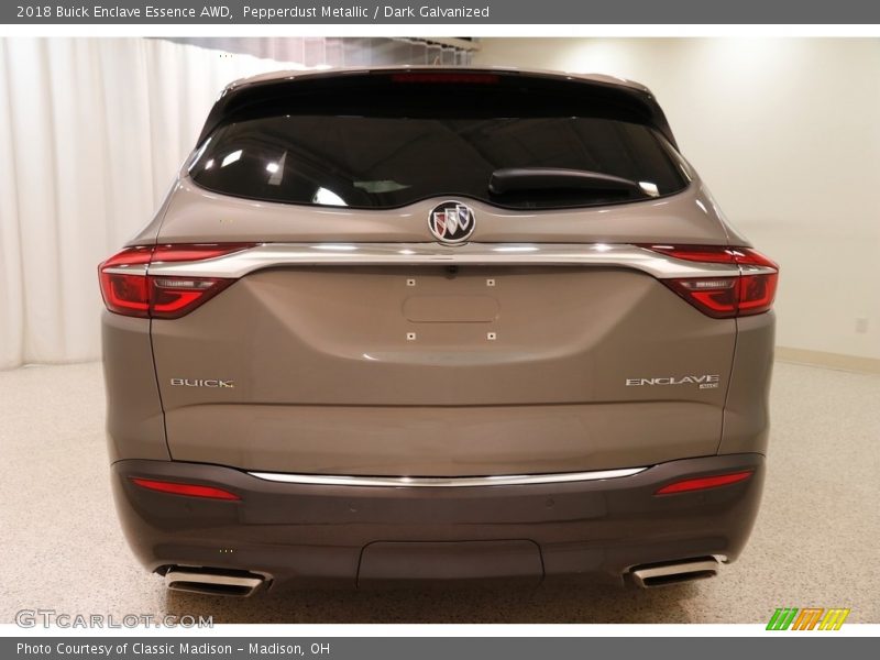 Pepperdust Metallic / Dark Galvanized 2018 Buick Enclave Essence AWD