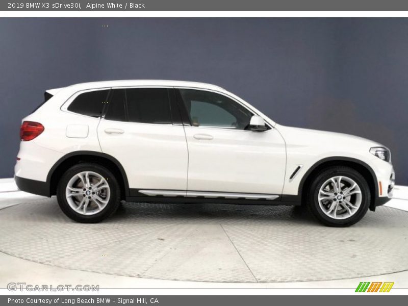 Alpine White / Black 2019 BMW X3 sDrive30i