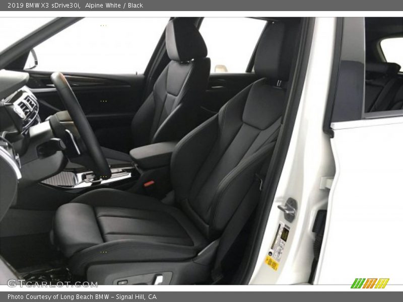 Alpine White / Black 2019 BMW X3 sDrive30i