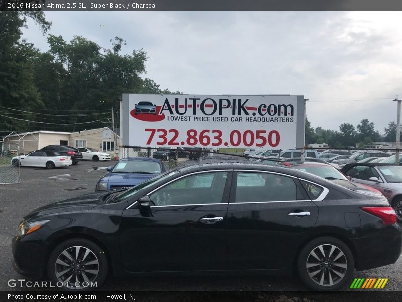 Super Black / Charcoal 2016 Nissan Altima 2.5 SL