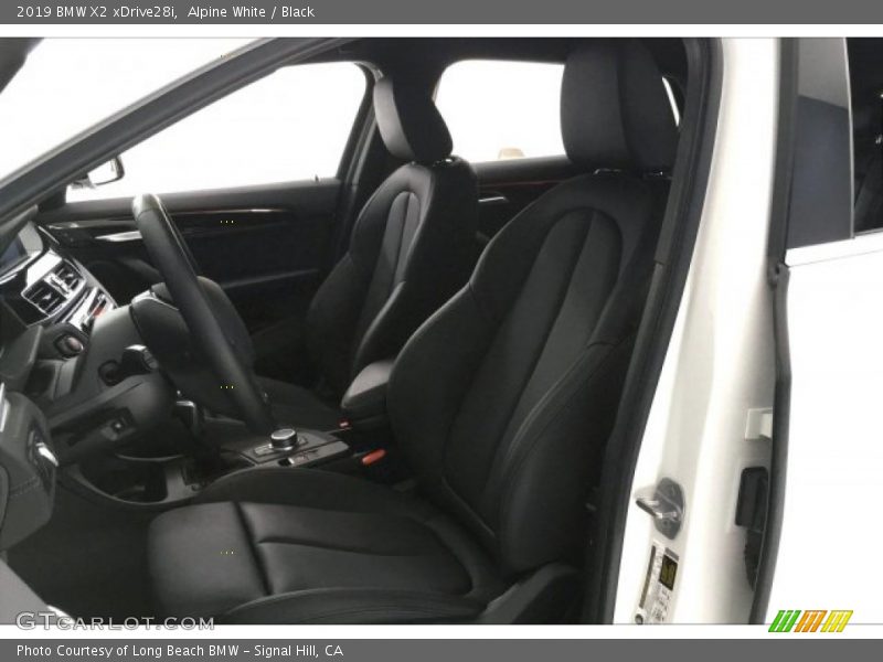 Alpine White / Black 2019 BMW X2 xDrive28i