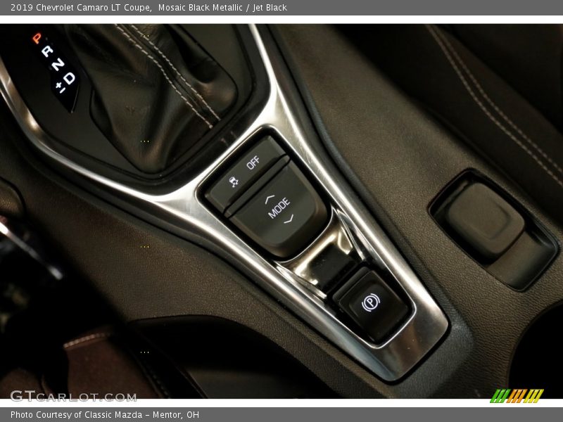 Mosaic Black Metallic / Jet Black 2019 Chevrolet Camaro LT Coupe