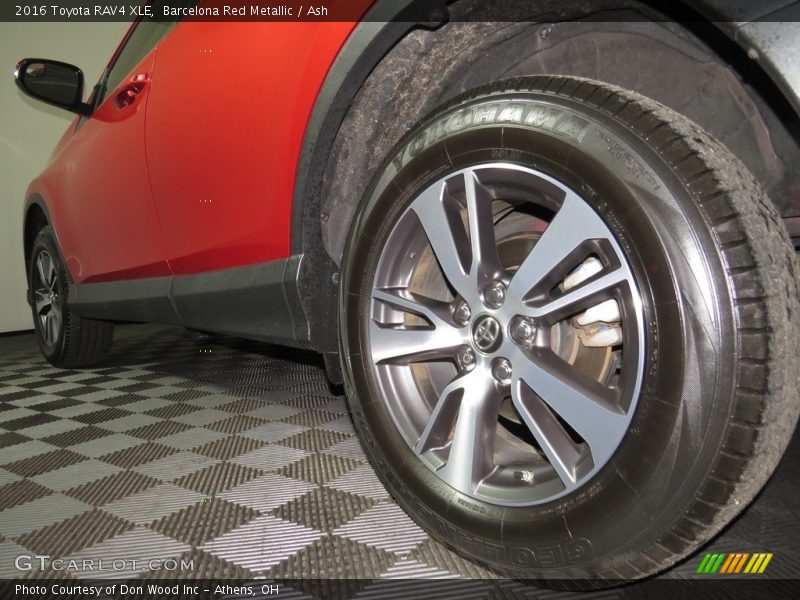 Barcelona Red Metallic / Ash 2016 Toyota RAV4 XLE