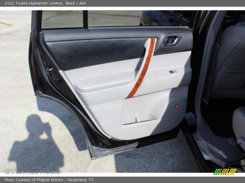 Black / Ash 2012 Toyota Highlander Limited