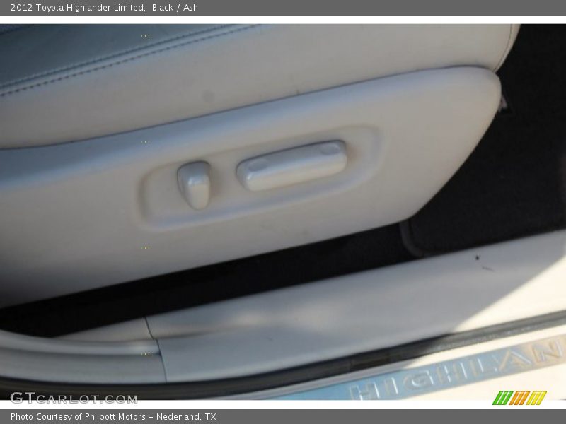 Black / Ash 2012 Toyota Highlander Limited