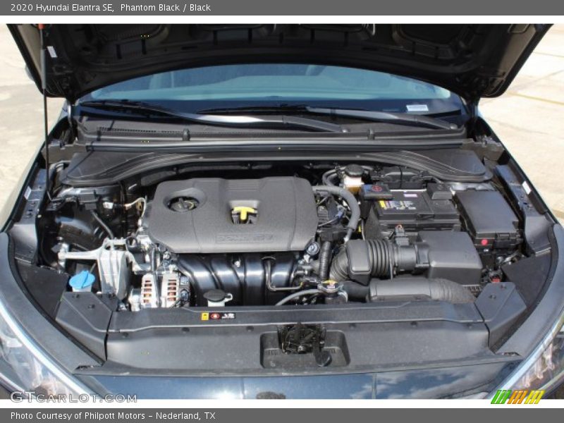 Phantom Black / Black 2020 Hyundai Elantra SE