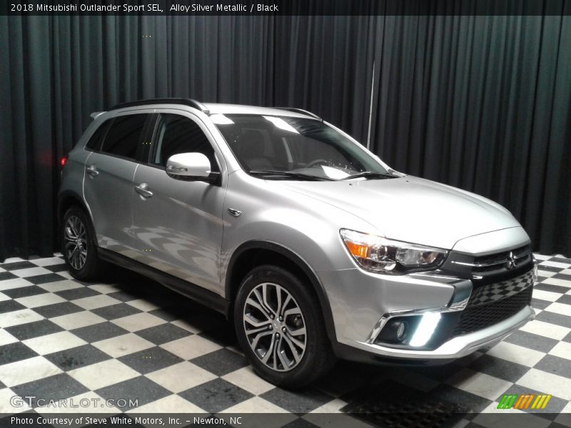 Front 3/4 View of 2018 Outlander Sport SEL