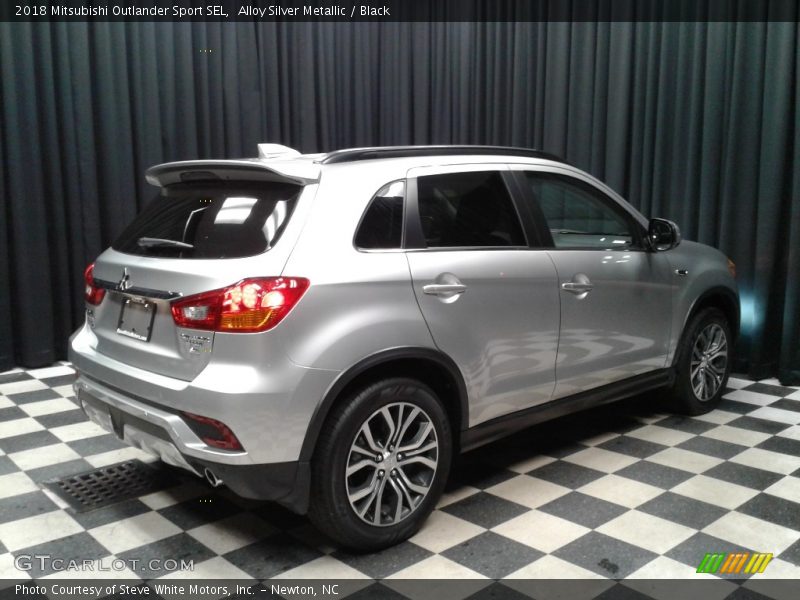 Alloy Silver Metallic / Black 2018 Mitsubishi Outlander Sport SEL