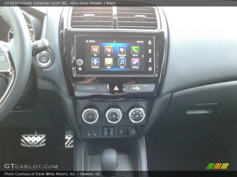 Alloy Silver Metallic / Black 2018 Mitsubishi Outlander Sport SEL