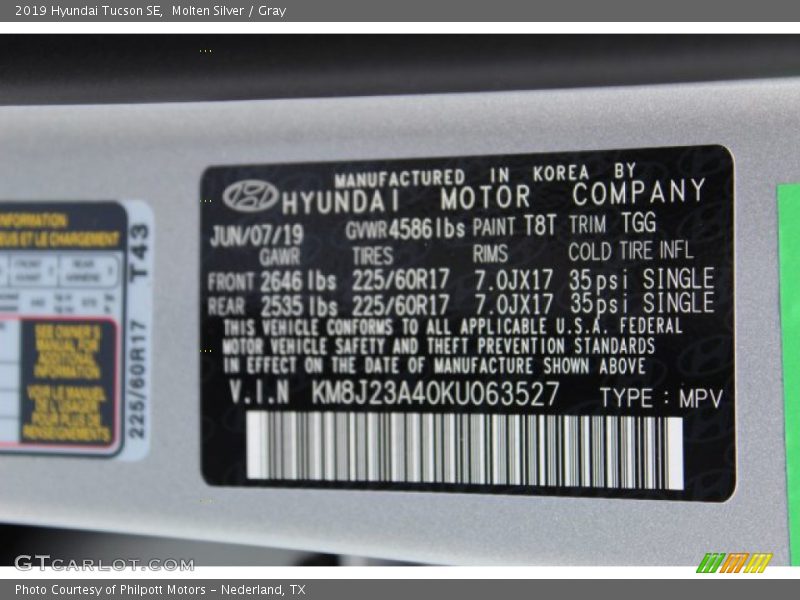 Molten Silver / Gray 2019 Hyundai Tucson SE