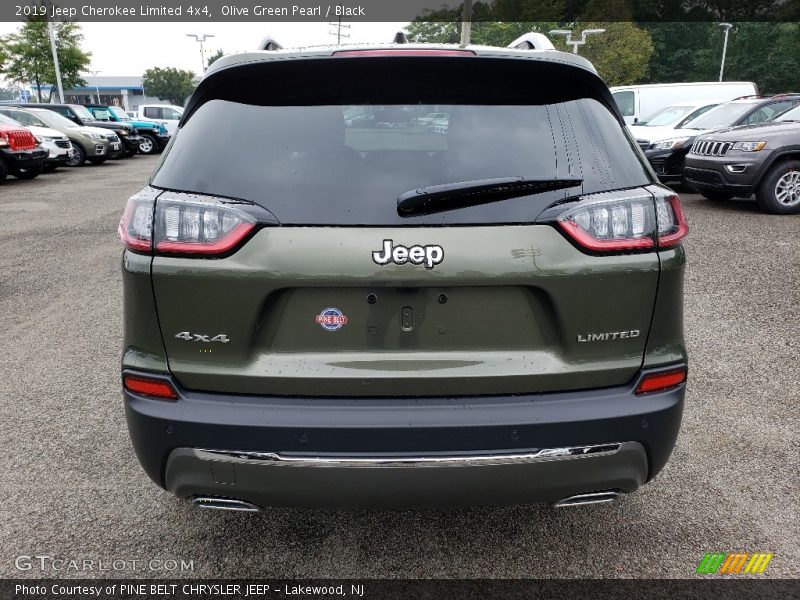 Olive Green Pearl / Black 2019 Jeep Cherokee Limited 4x4