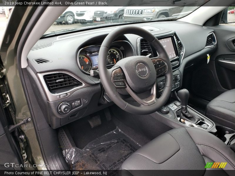 Olive Green Pearl / Black 2019 Jeep Cherokee Limited 4x4