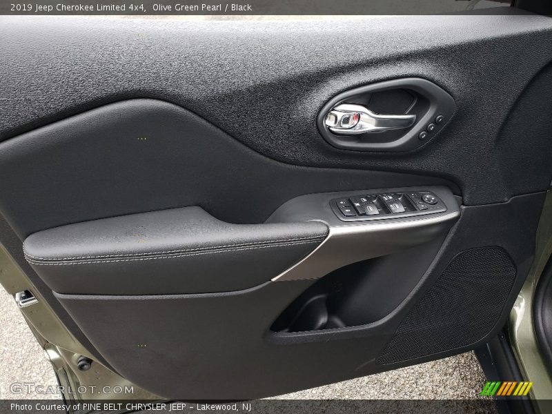 Olive Green Pearl / Black 2019 Jeep Cherokee Limited 4x4