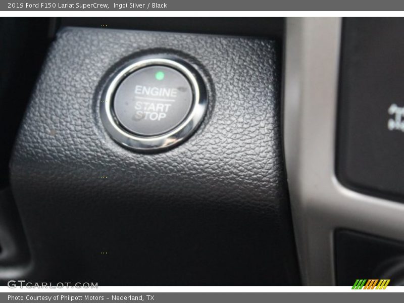 Ingot Silver / Black 2019 Ford F150 Lariat SuperCrew