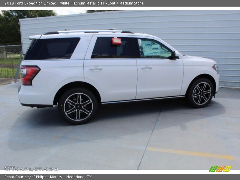 White Platinum Metallic Tri-Coat / Medium Stone 2019 Ford Expedition Limited