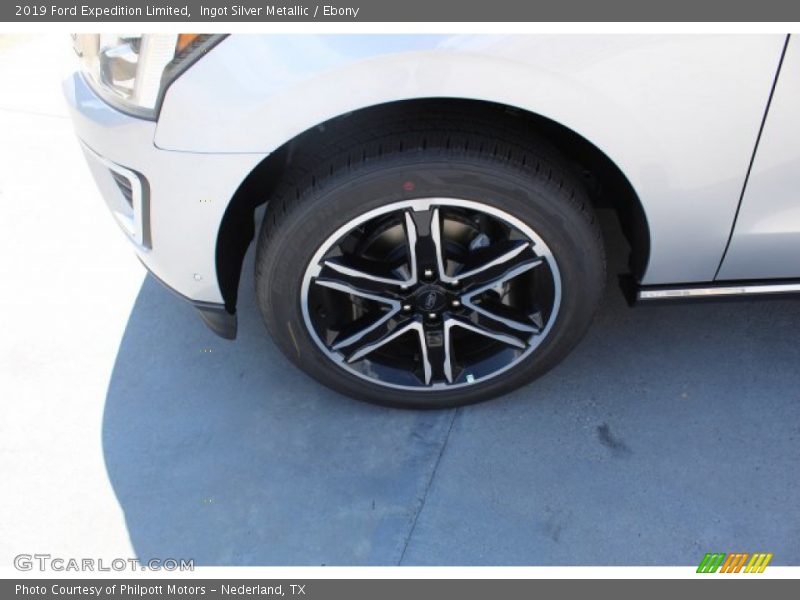 Ingot Silver Metallic / Ebony 2019 Ford Expedition Limited