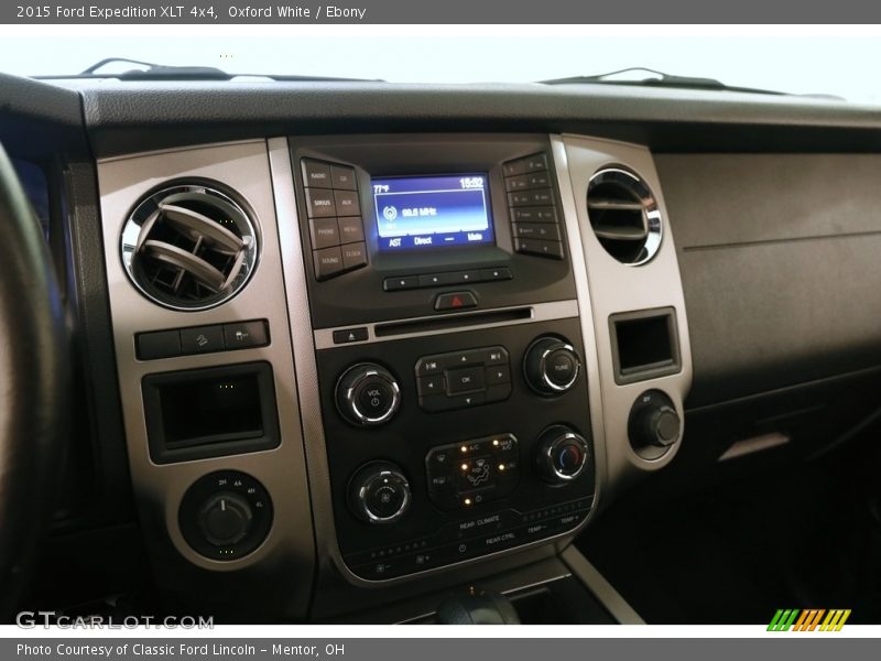 Oxford White / Ebony 2015 Ford Expedition XLT 4x4