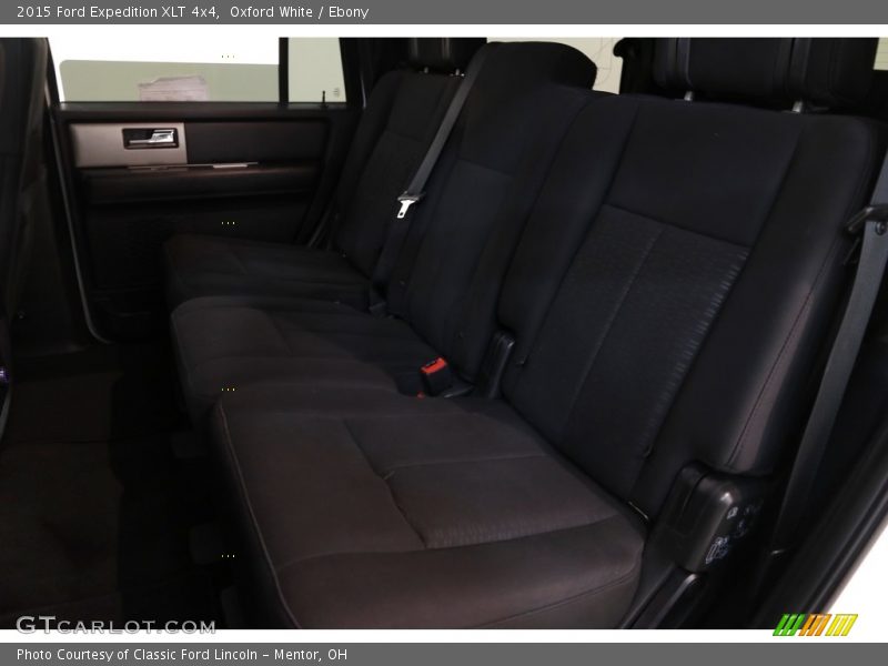 Oxford White / Ebony 2015 Ford Expedition XLT 4x4