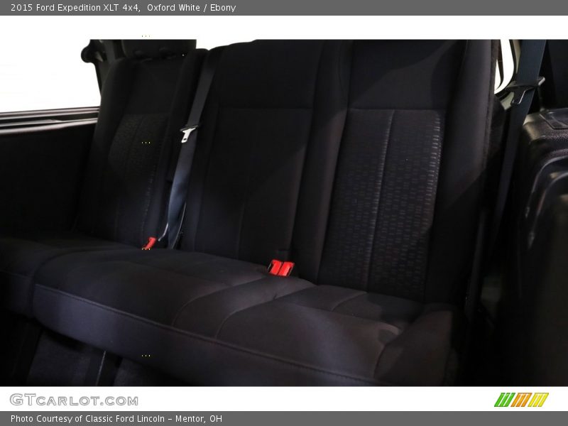 Oxford White / Ebony 2015 Ford Expedition XLT 4x4