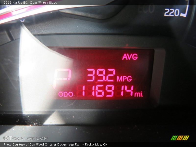 Clear White / Black 2012 Kia Rio EX