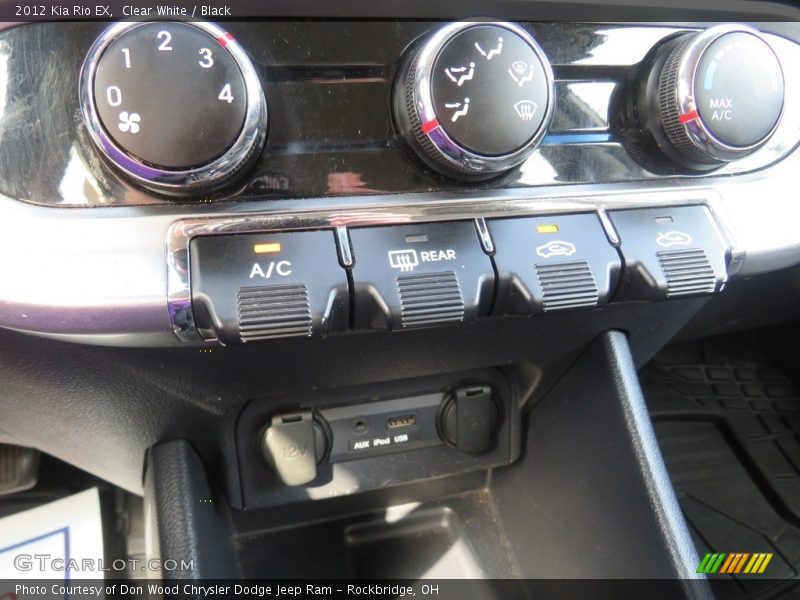 Clear White / Black 2012 Kia Rio EX