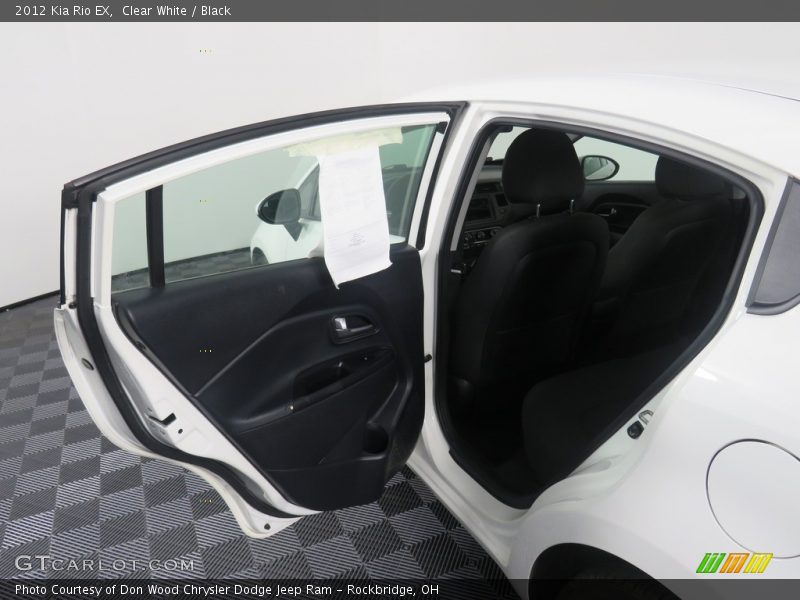 Clear White / Black 2012 Kia Rio EX