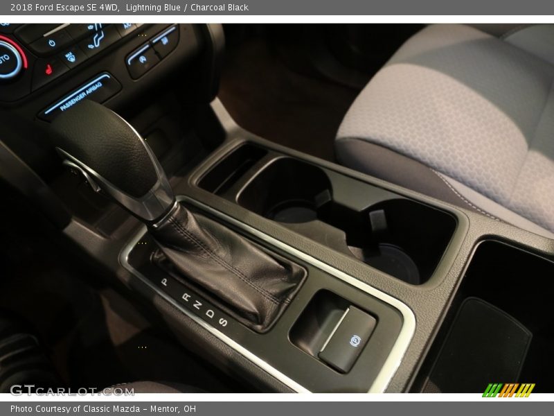 Lightning Blue / Charcoal Black 2018 Ford Escape SE 4WD