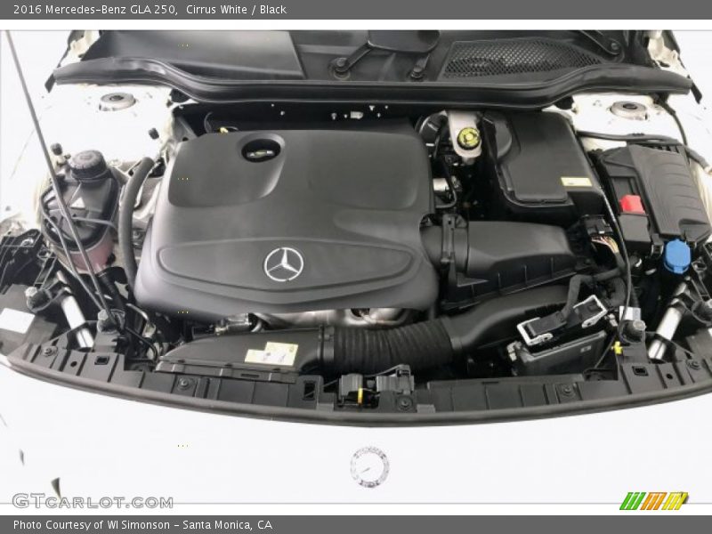Cirrus White / Black 2016 Mercedes-Benz GLA 250