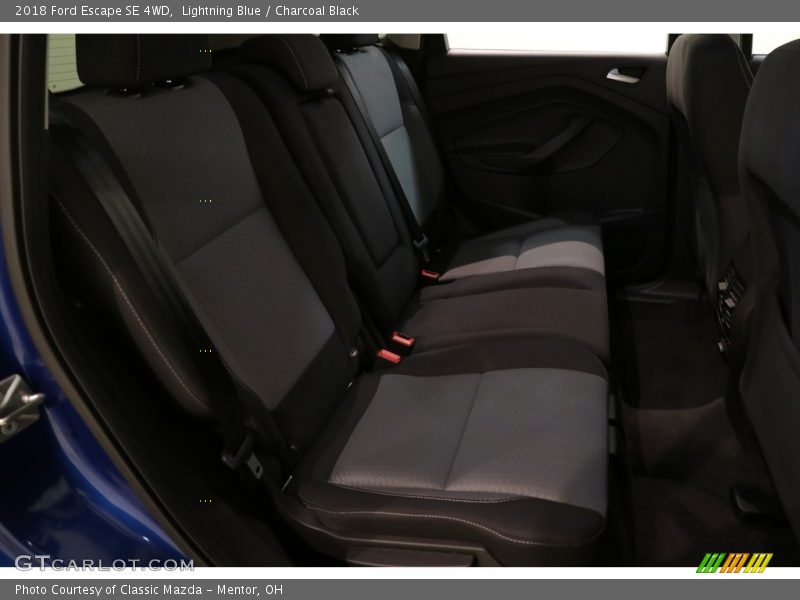Lightning Blue / Charcoal Black 2018 Ford Escape SE 4WD