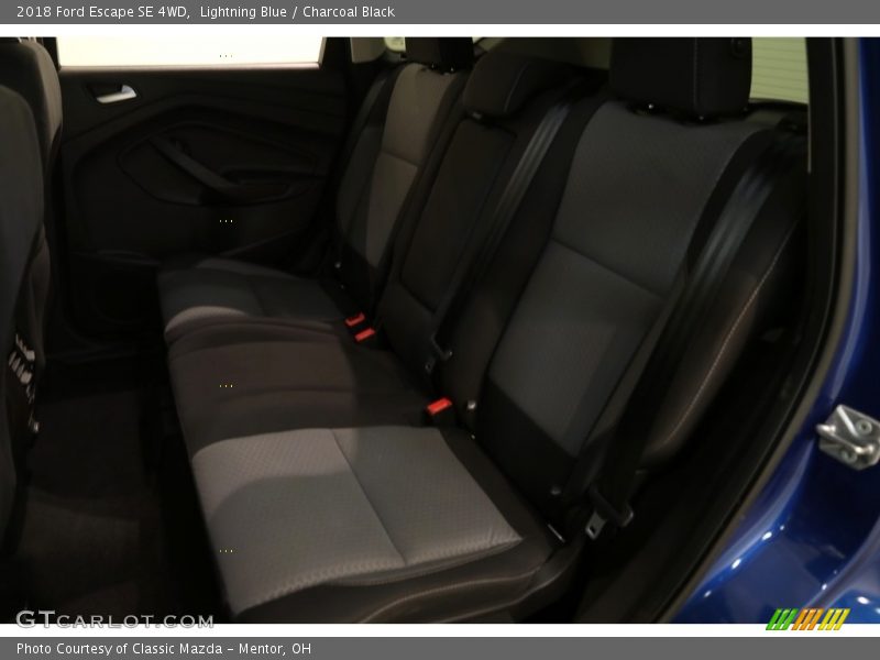 Lightning Blue / Charcoal Black 2018 Ford Escape SE 4WD