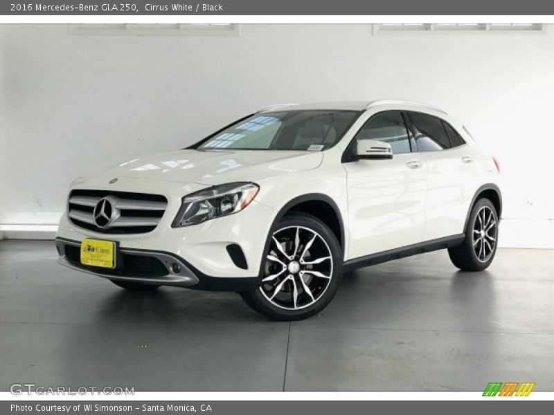 Cirrus White / Black 2016 Mercedes-Benz GLA 250