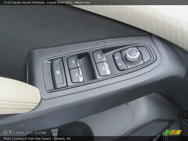 Crystal Black Silica / Warm Ivory 2019 Subaru Ascent Premium