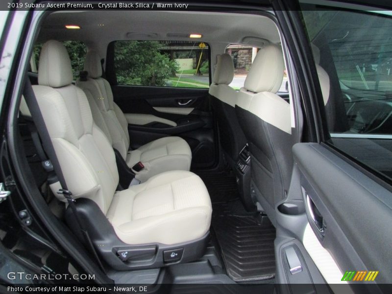 Crystal Black Silica / Warm Ivory 2019 Subaru Ascent Premium