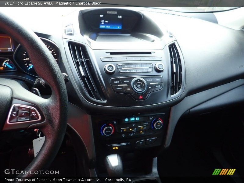 Magnetic / Charcoal Black 2017 Ford Escape SE 4WD