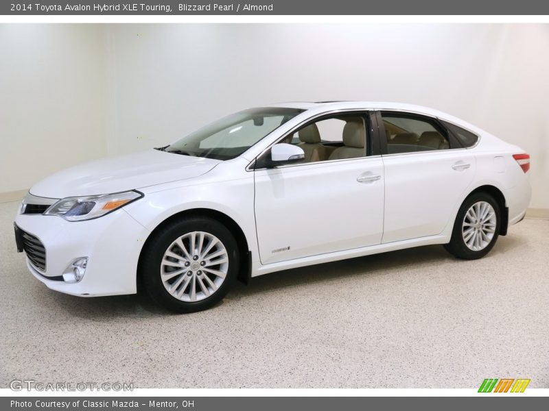 Blizzard Pearl / Almond 2014 Toyota Avalon Hybrid XLE Touring