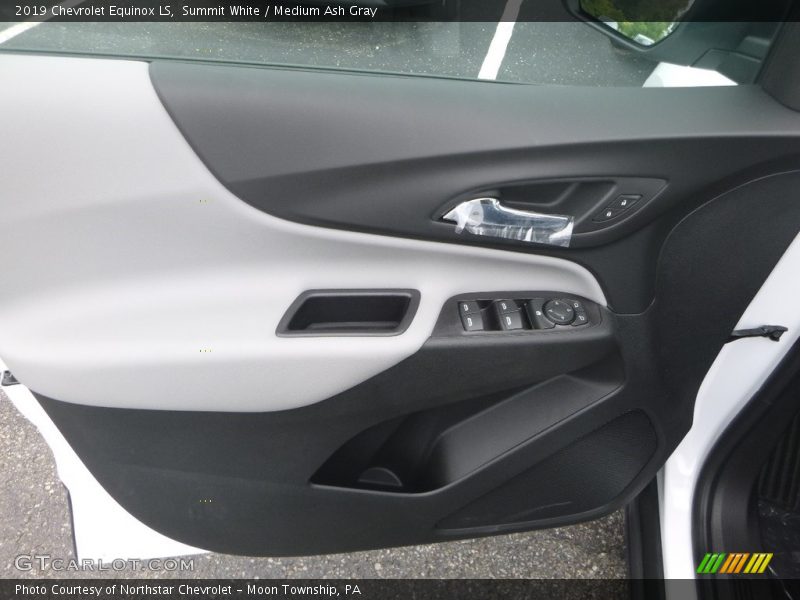 Summit White / Medium Ash Gray 2019 Chevrolet Equinox LS