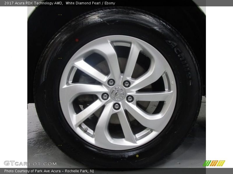 White Diamond Pearl / Ebony 2017 Acura RDX Technology AWD