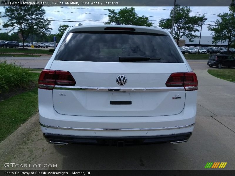 Pure White / Shetland 2019 Volkswagen Atlas SEL R-Line 4Motion