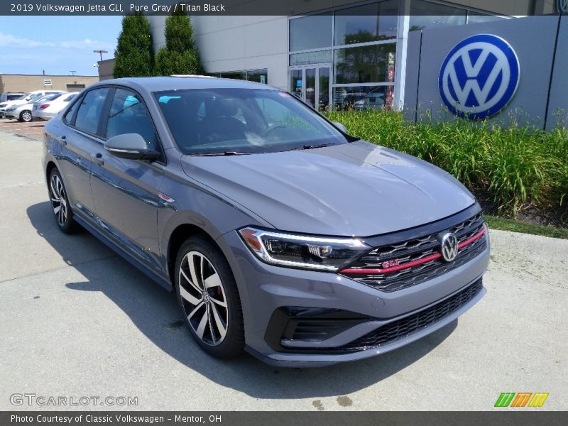 Front 3/4 View of 2019 Jetta GLI